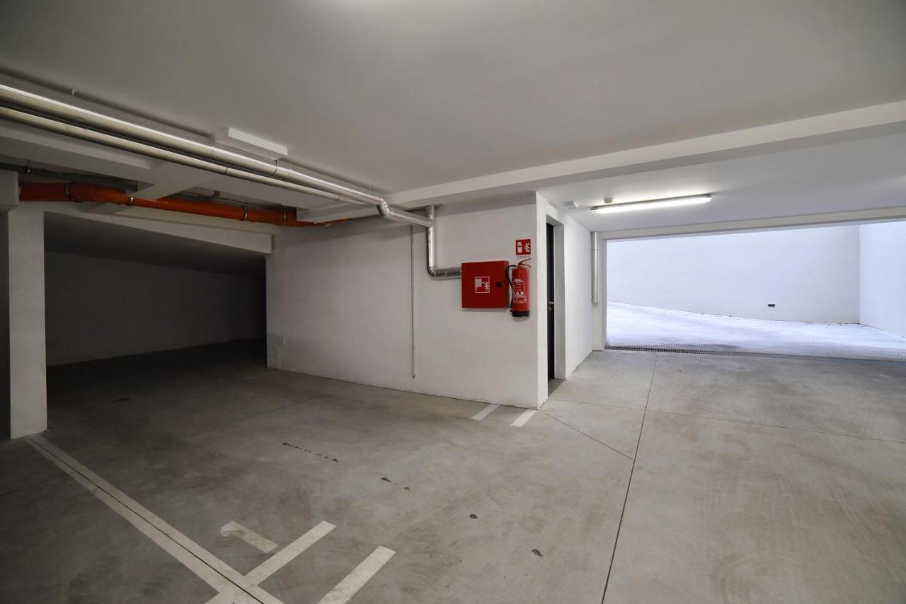זאגרב Ophelia Apartment With Parking מראה חיצוני תמונה