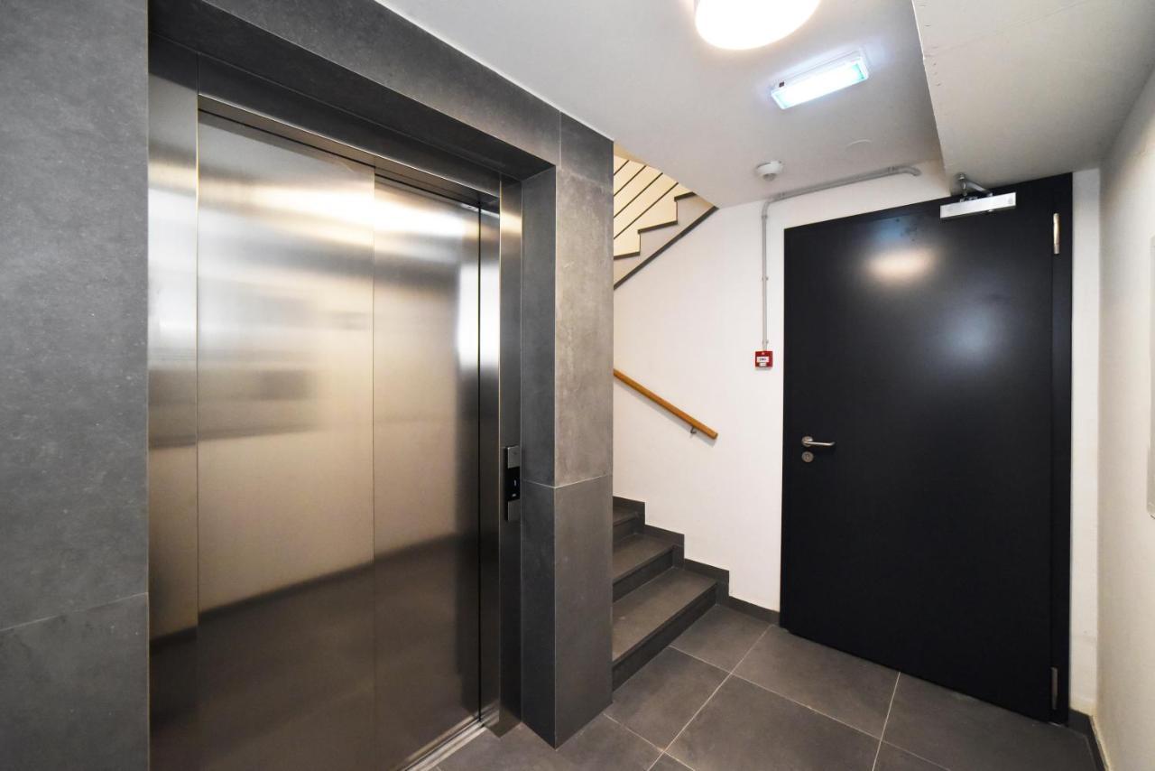 זאגרב Ophelia Apartment With Parking מראה חיצוני תמונה