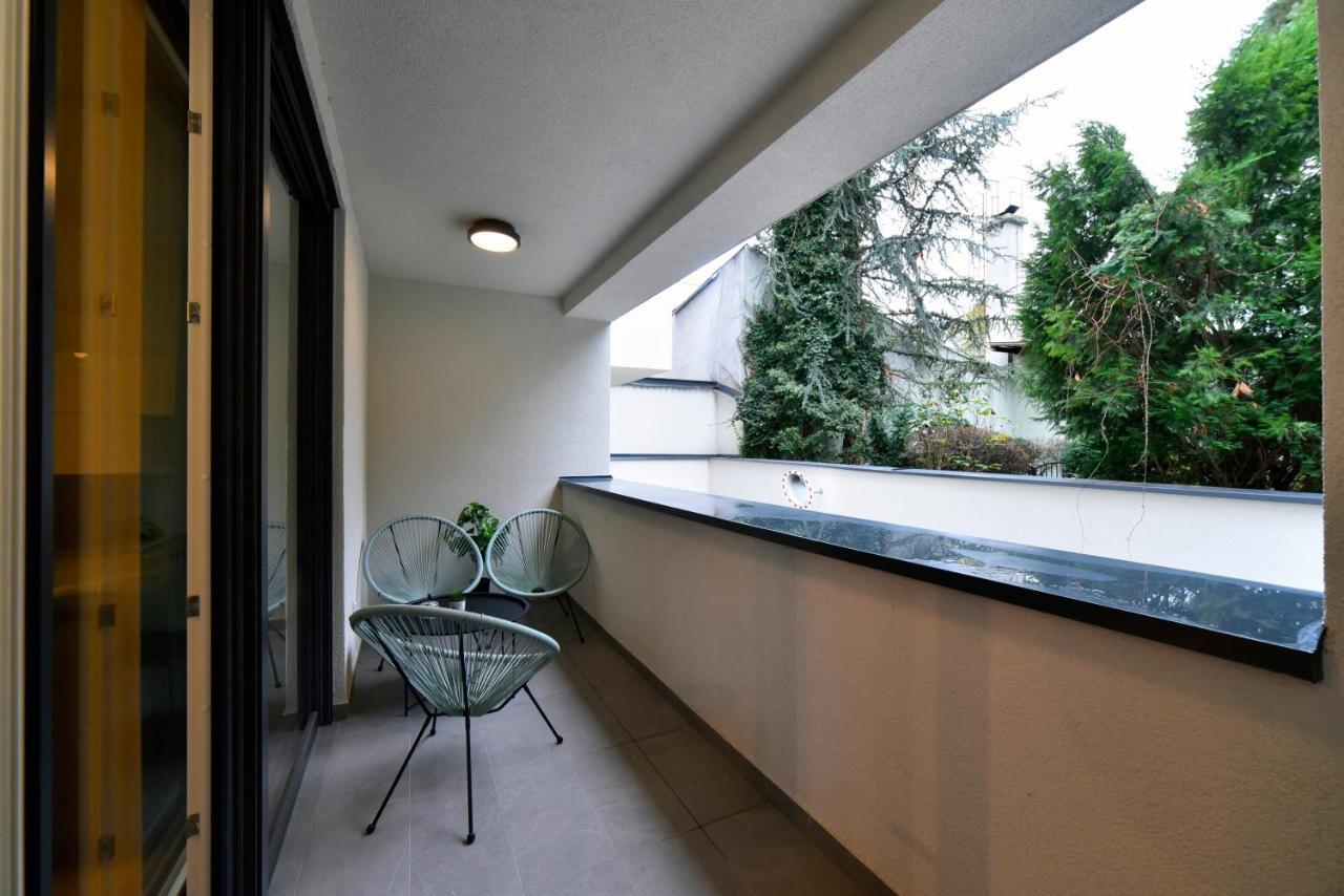 זאגרב Ophelia Apartment With Parking מראה חיצוני תמונה